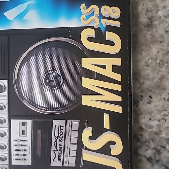 Jeremy Scott MAC Pallet, Discontinued & Sold Out, New in Box - Picture 13 of 15